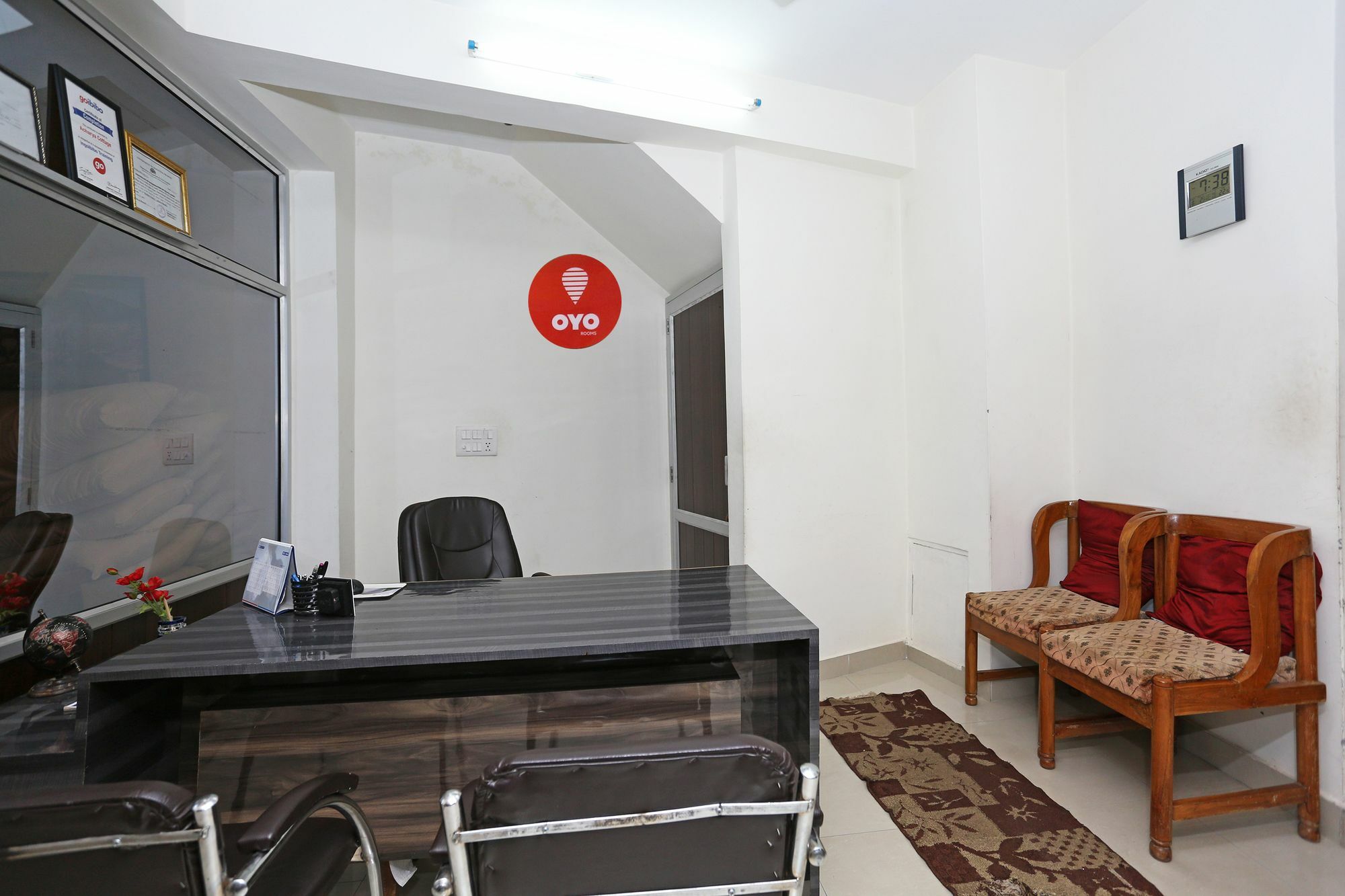 Oyo 7138 Acharya Cottage Manāli Exterior foto