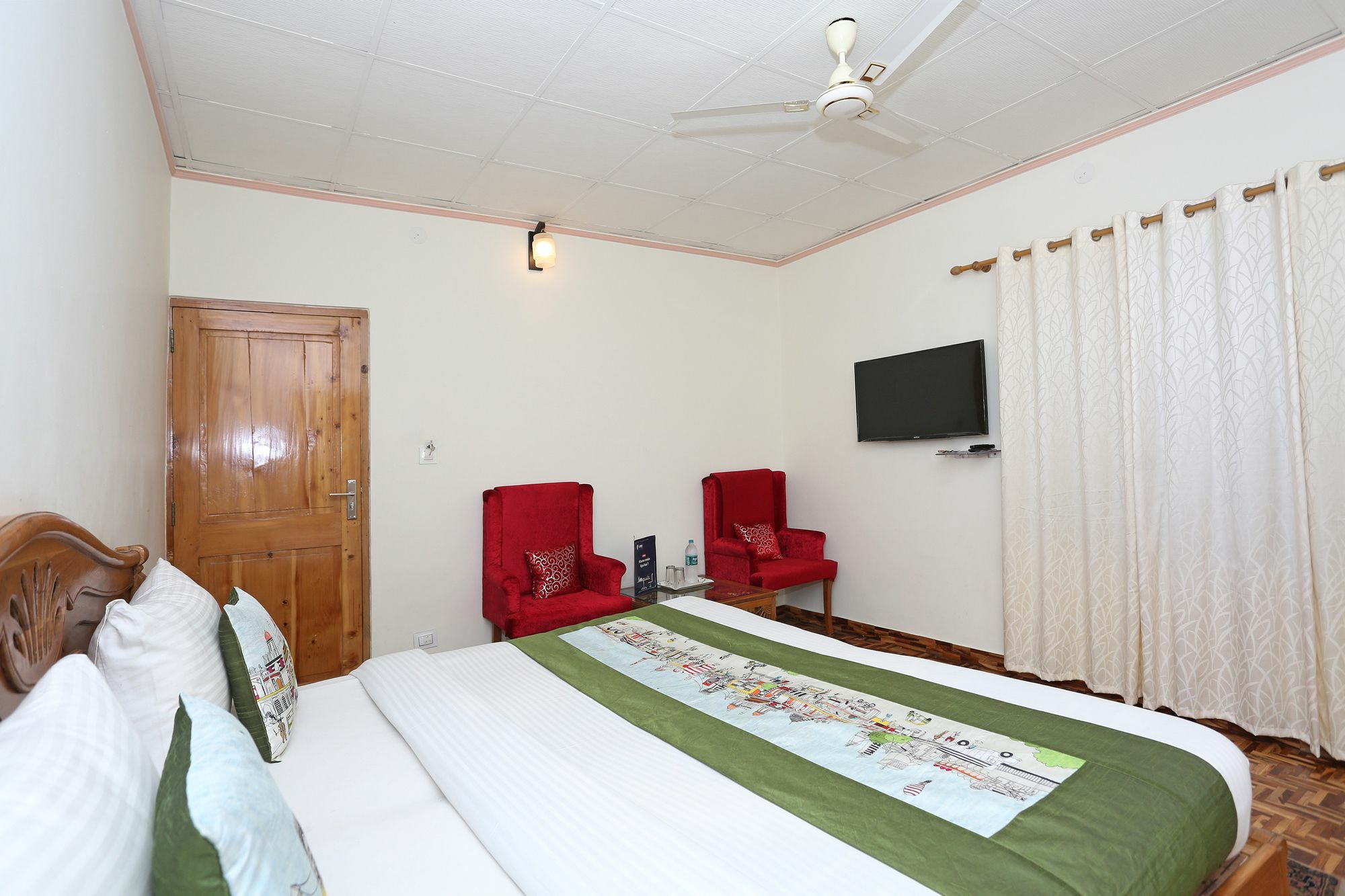 Oyo 7138 Acharya Cottage Manāli Exterior foto